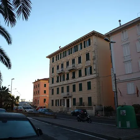 Bed & Breakfast Bnbeach