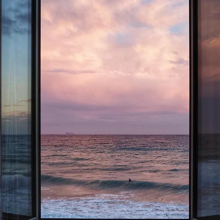 Bnbeach Bed & Breakfast 3*