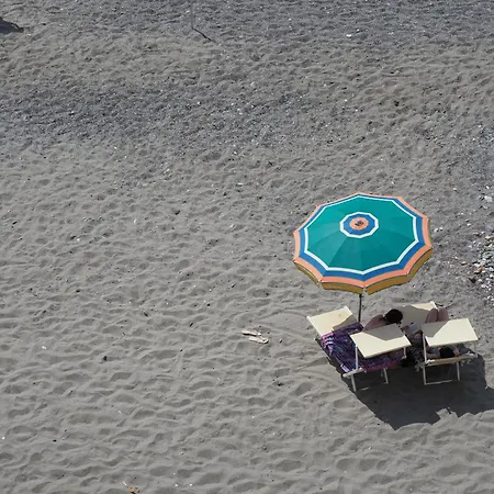 Frühstückspension Bnbeach 3*